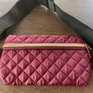 Burgundy quilted fanny bag
